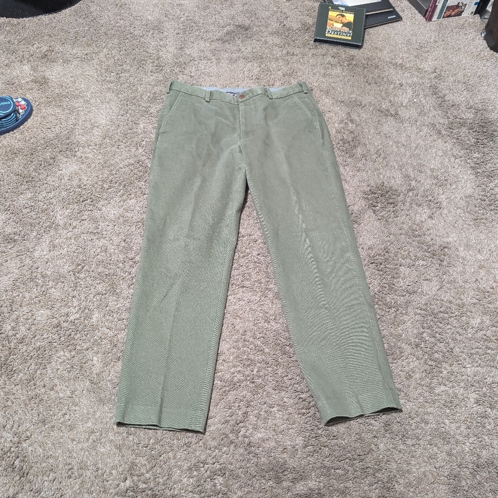 Brooks Brothers Clark Pants Flat Front  Olive Green Casual Cotton Blend 38x32
